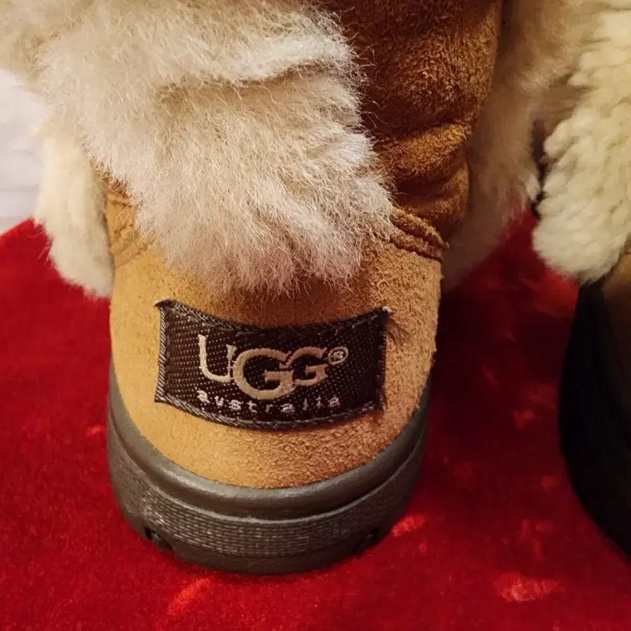 UGG 선버스트 톨사이즈 W6