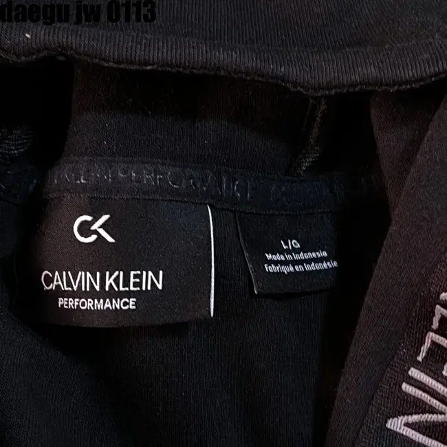 L/G CALVIN KLEIN ZIPUP 캘빈클라인 집업