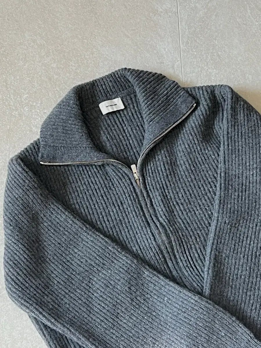 Indrow Full-Zip Knit Deep Gray 3 Sizes