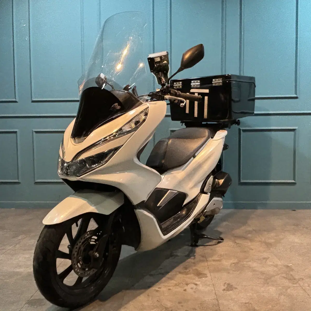 20년식 혼다  pcx125 판매합니다.