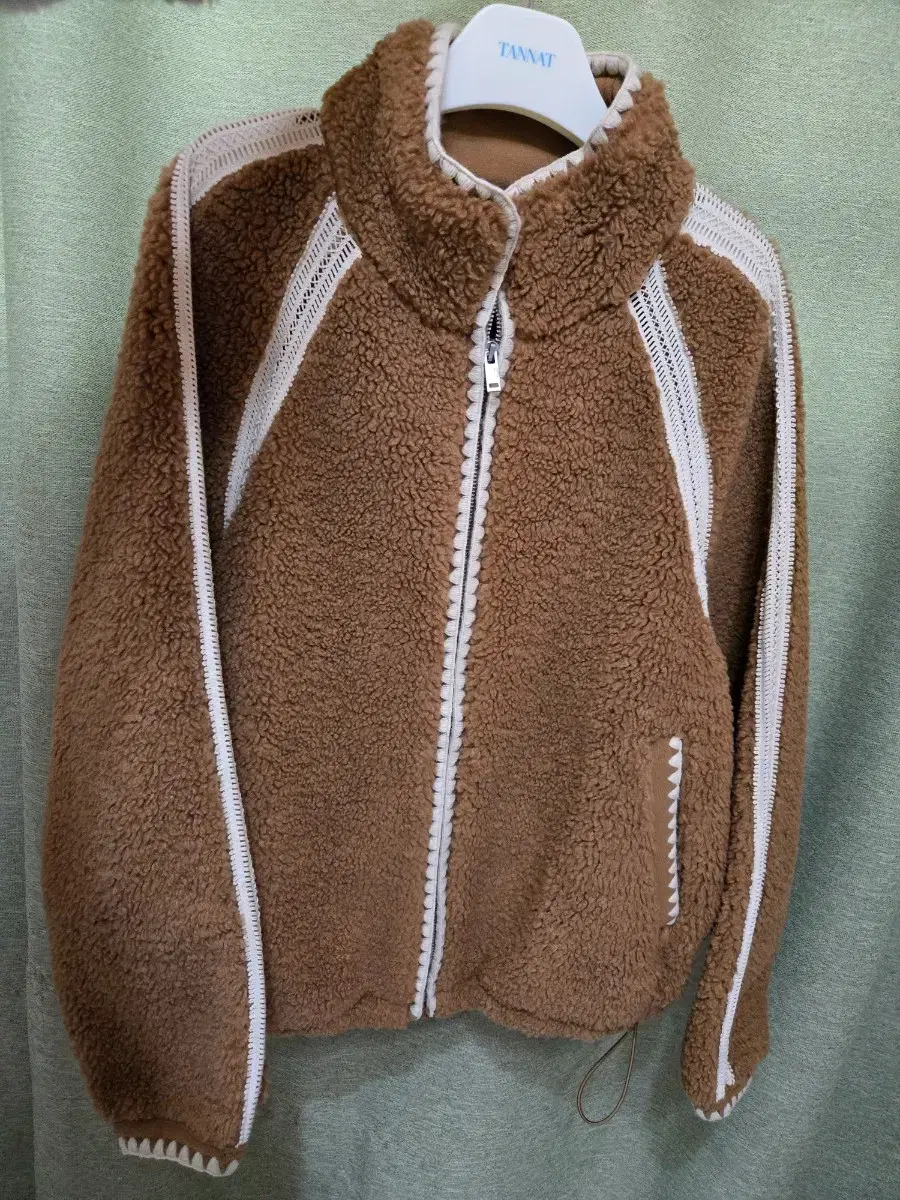 UGG Ni-Ki-A Crochet UGG Fluff Fleece UGG Fleece Jacket UGG Chestnut Shell