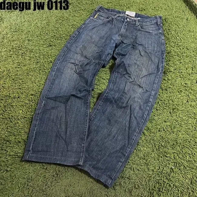 30/34 ARMANI PANTS 아르마니 청바지