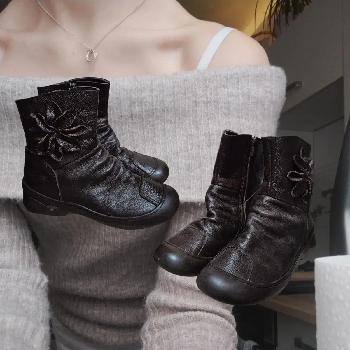 Vintage Fairy starfish leather Boots