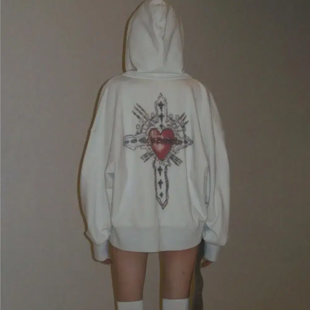 [색상관X 구해요] 스컬프터 후드집업 beaded saint hoodie