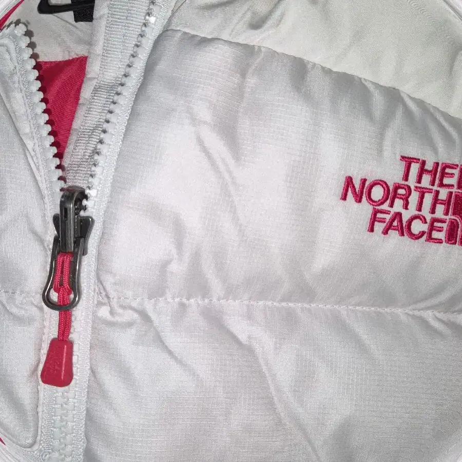 THE NORTH FACE 700