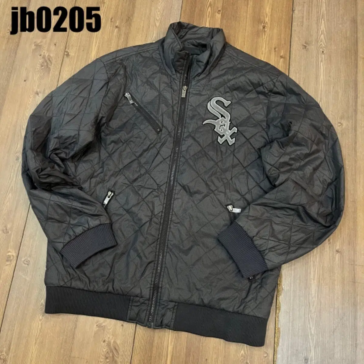 MLB SOX zip-up jacket 100