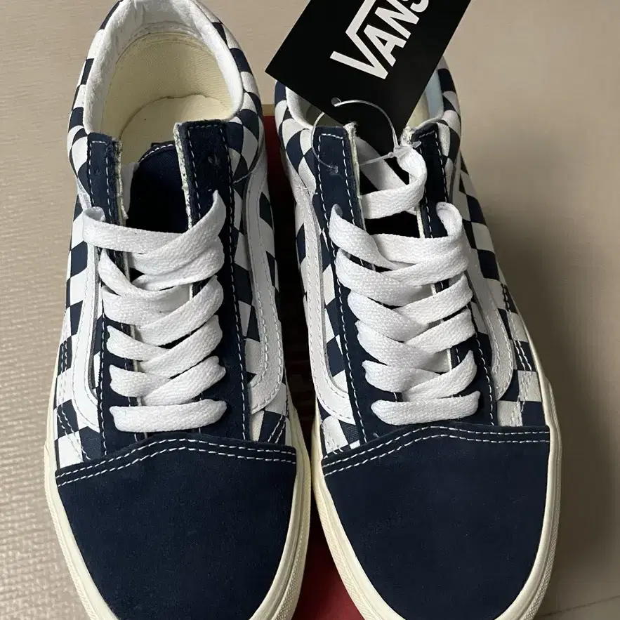 (새상품)VANS 반스 체커보드 올드스쿨 네이비