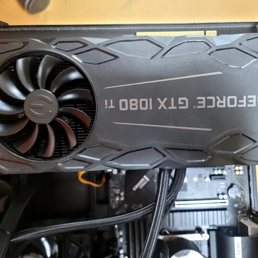 에브가 gtx1080 ti 11gb ftw3 hybrid 수냉