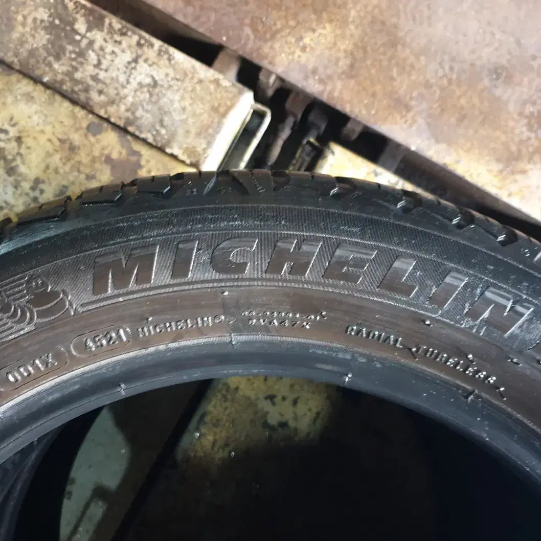 1955516 중고타이어 미쉐린 크로스클라이밋2 195/55R16 세트