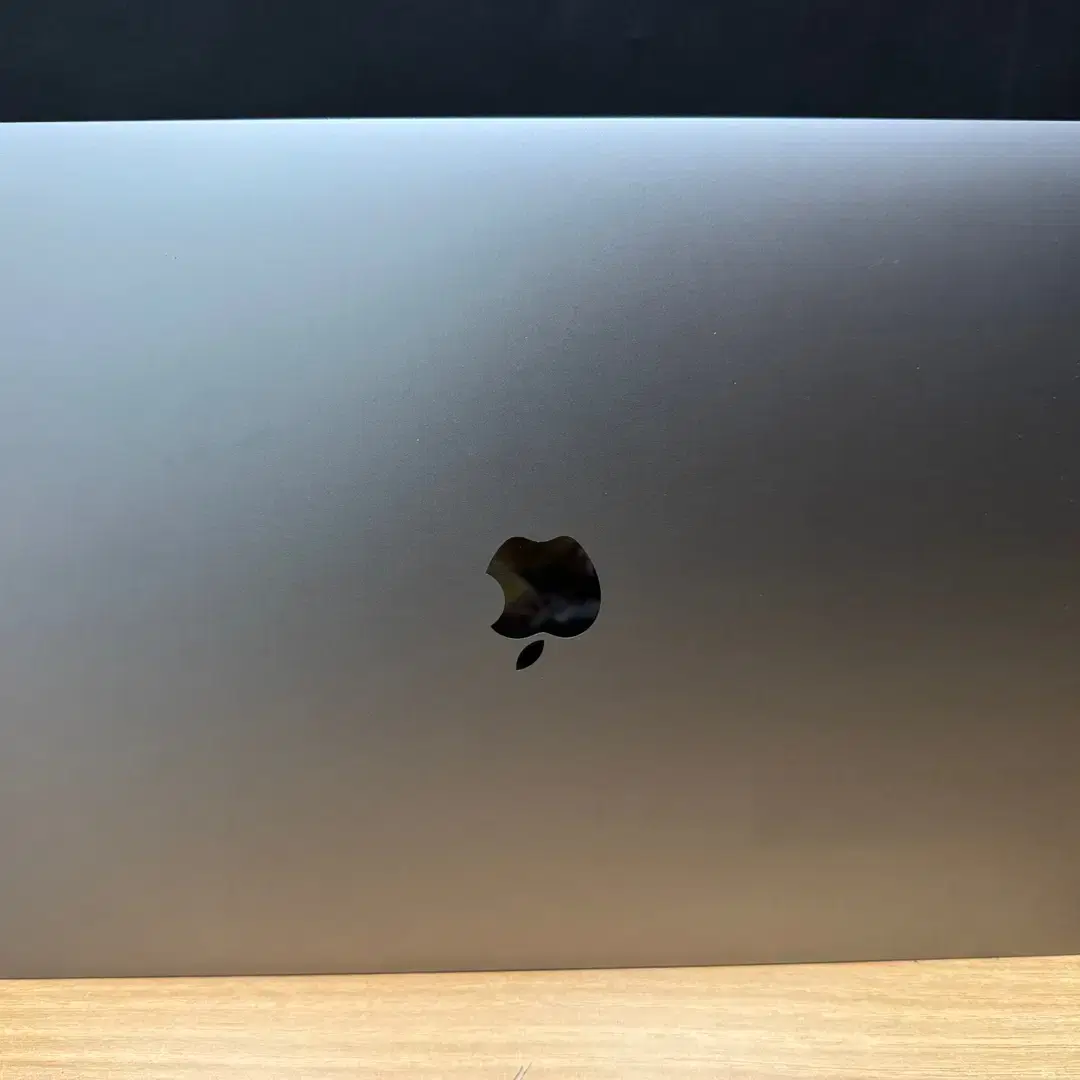 맥북 MacBook Pro 15(i7, 2018년) 4