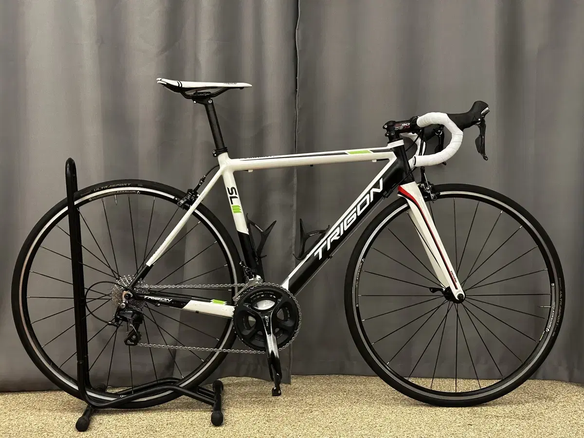 Tigron Painkiller SL 105 11-speed assembled road bike for sale. Cycle