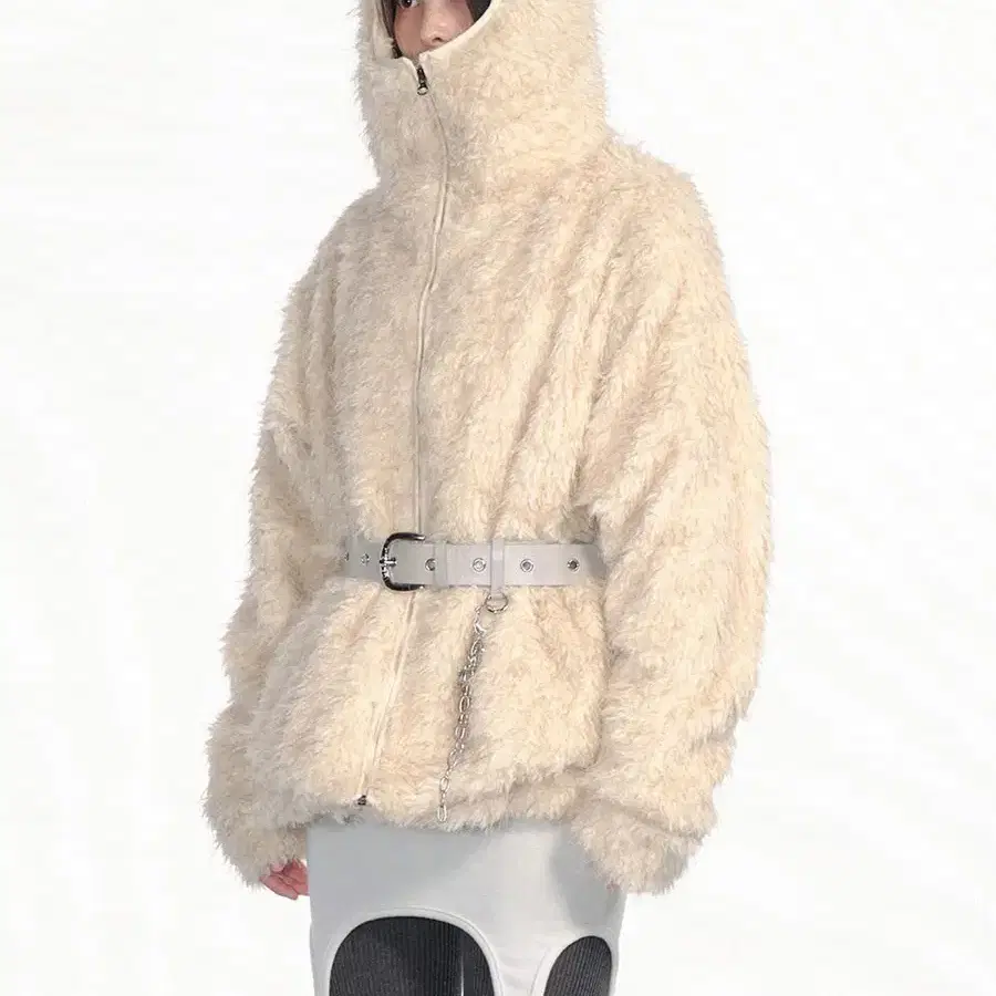 구해요! 세릭 shearing balaclava zip up, beige