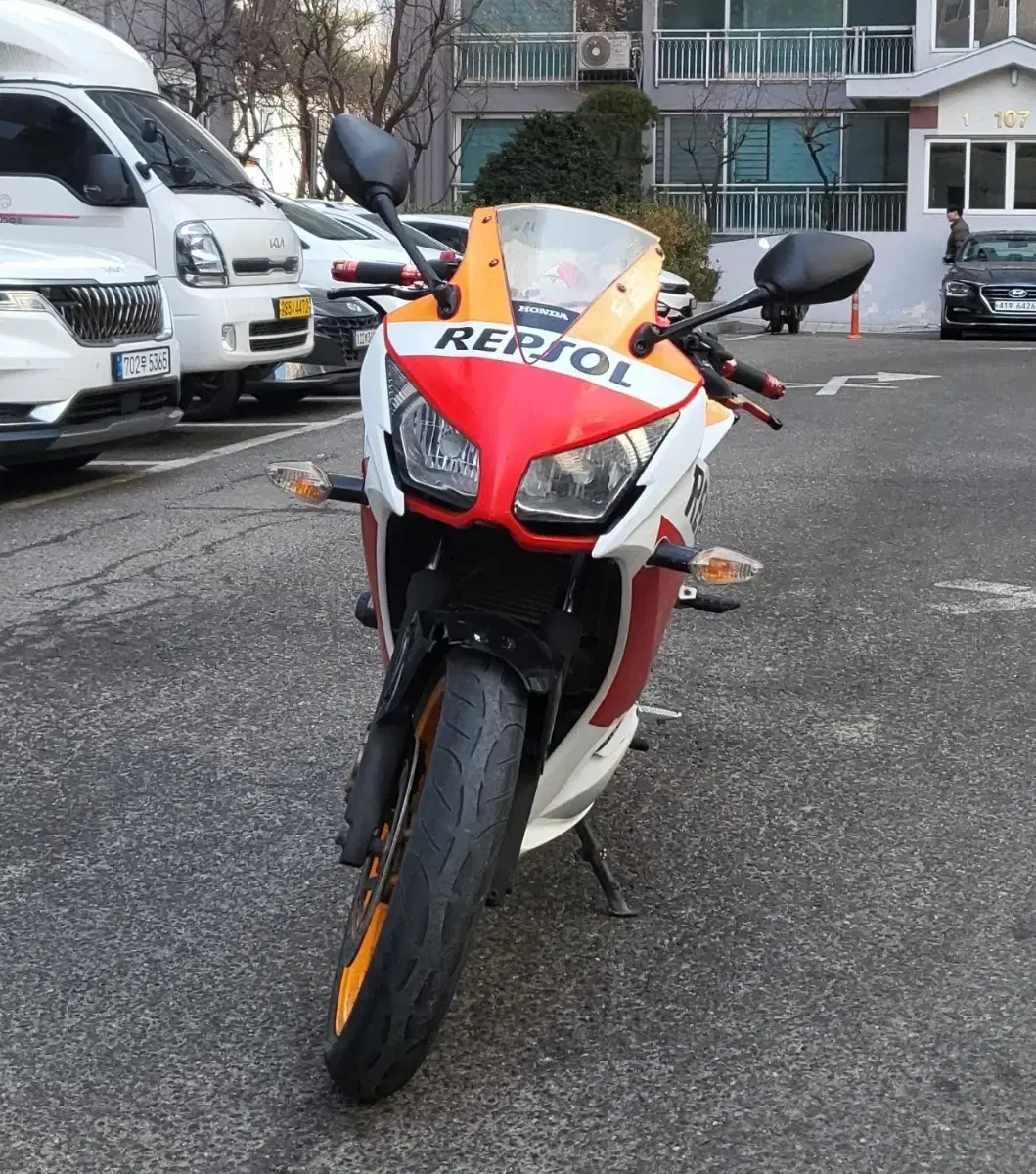 혼다 CBR300R 15년식 팝니다