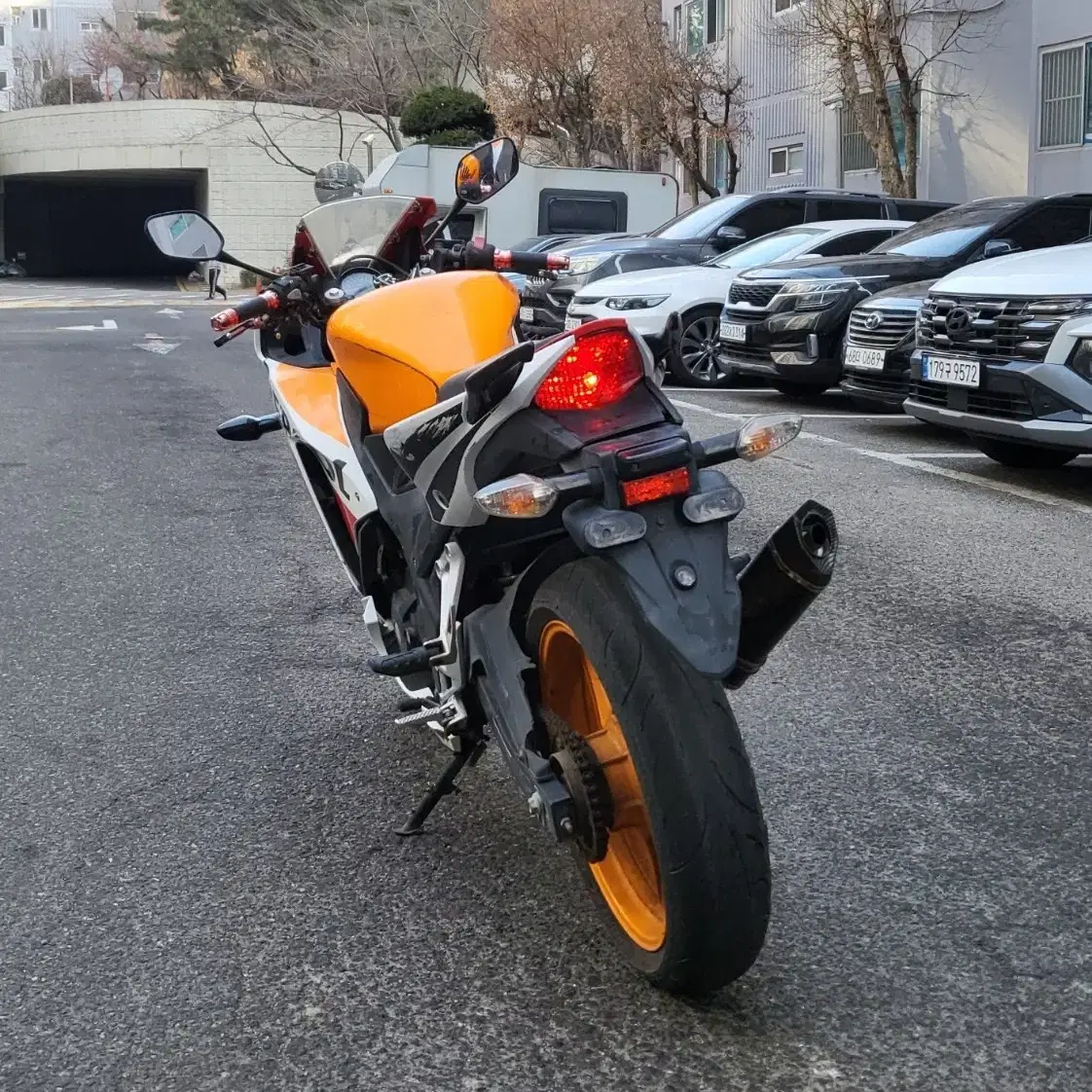 혼다 CBR300R 15년식 팝니다