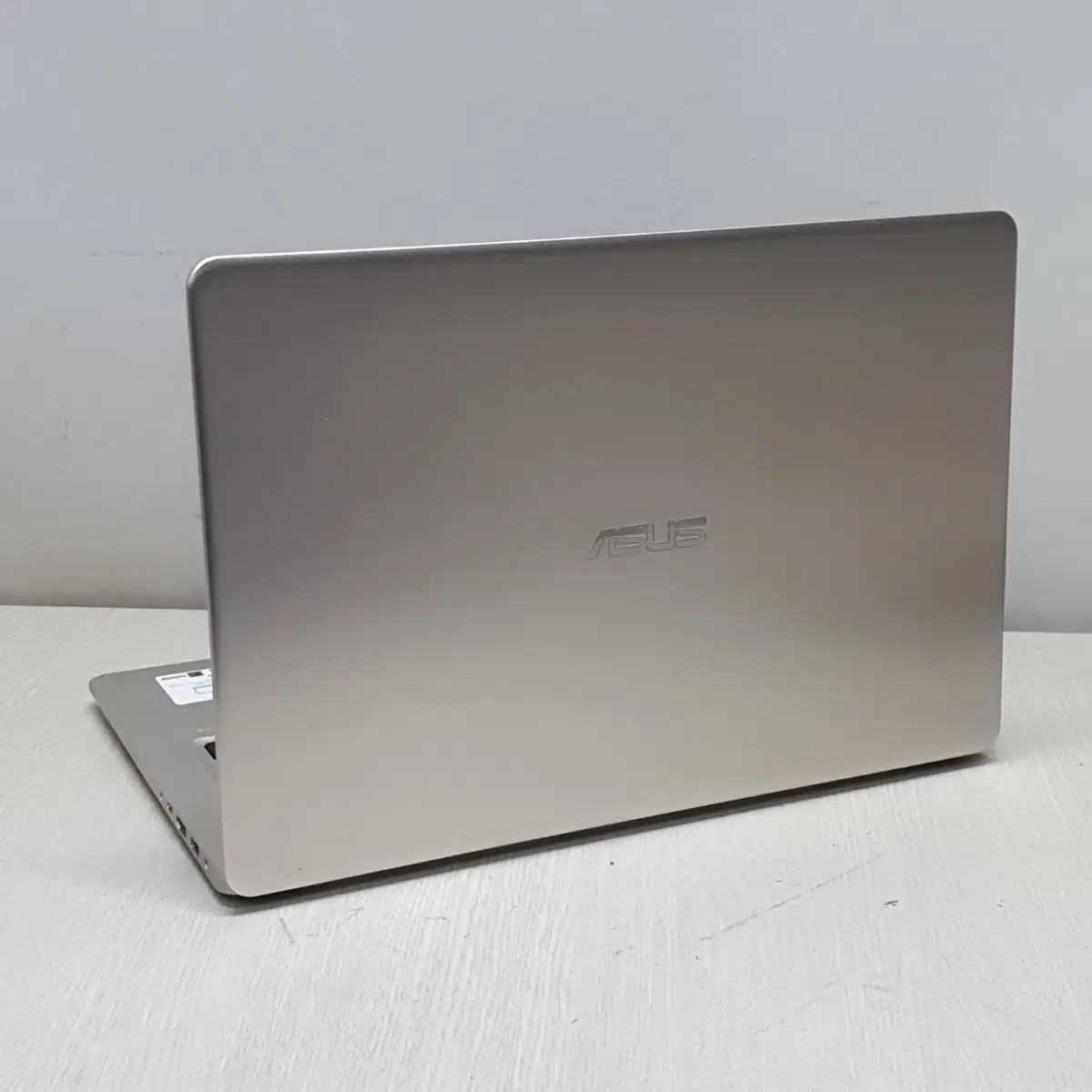 ASUS VivoBook S510U i5-8 16G SSD256G FHD