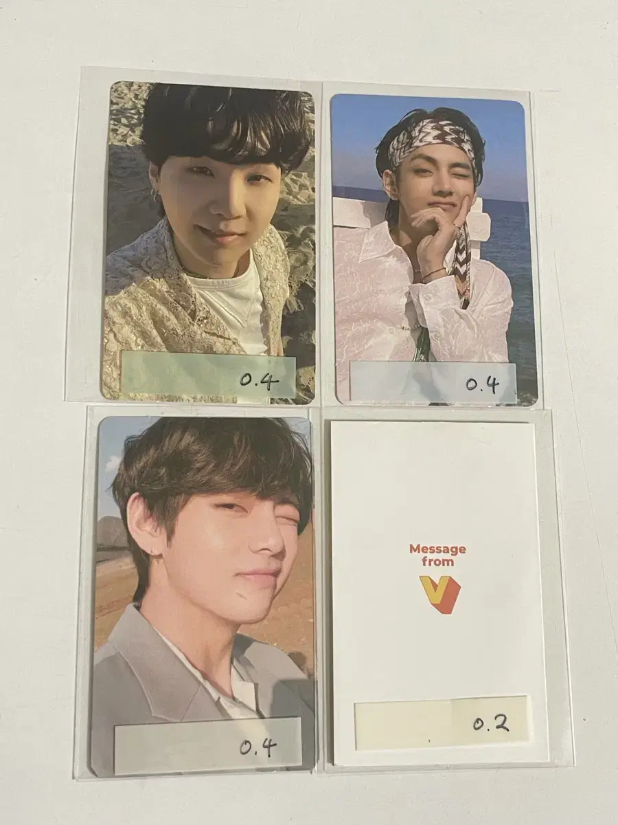 I'm selling bangtan photocards cheap, lots of them!