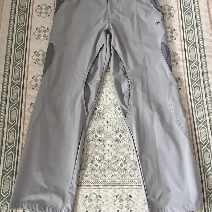 산산기어 23ss vent pants grey 3