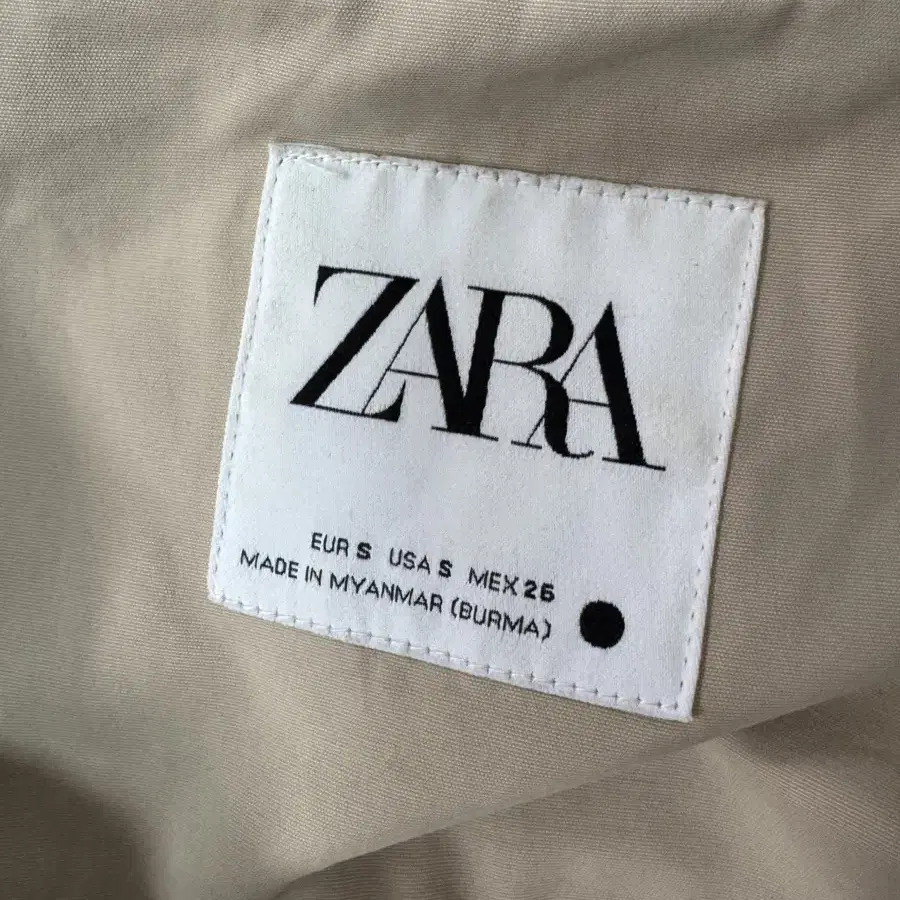 자라 ZARA 빈티지 야상 크롭 후드 자켓