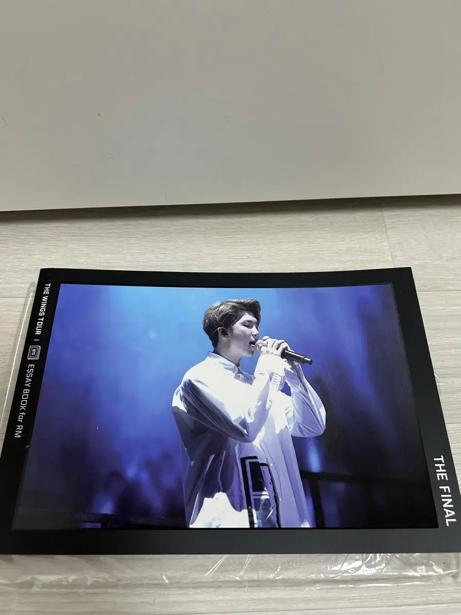 [RM] 윙즈 에세이 북 wings essay book