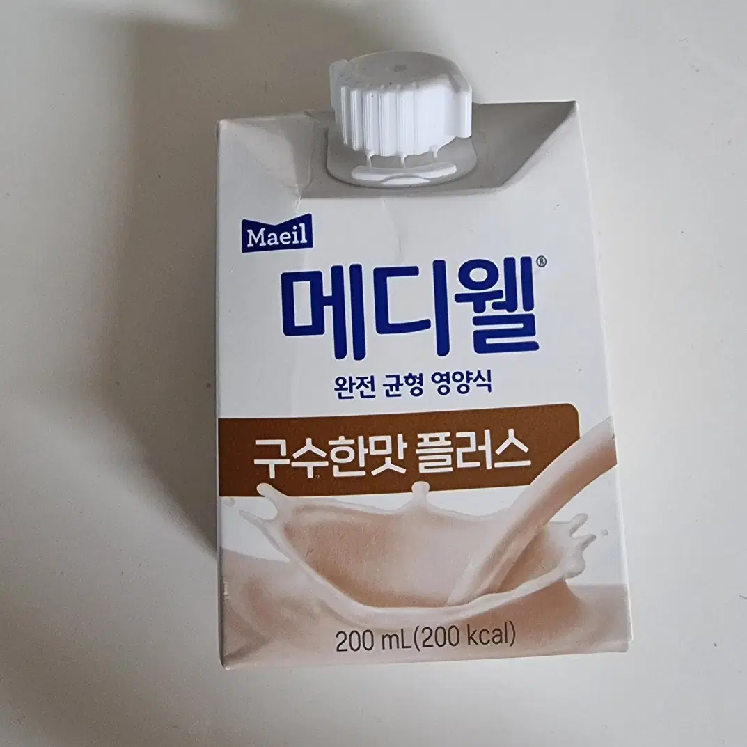 뉴케어 비슷한 영양식  -  메디웰 구수한맛 플러스 200ml 60팩