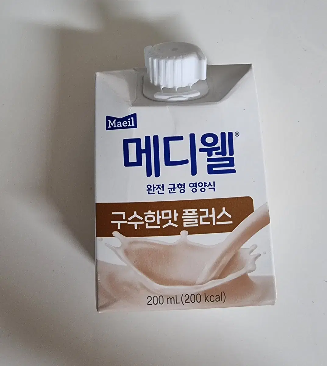 뉴케어 비슷한 영양식  -  메디웰 구수한맛 플러스 200ml 60팩