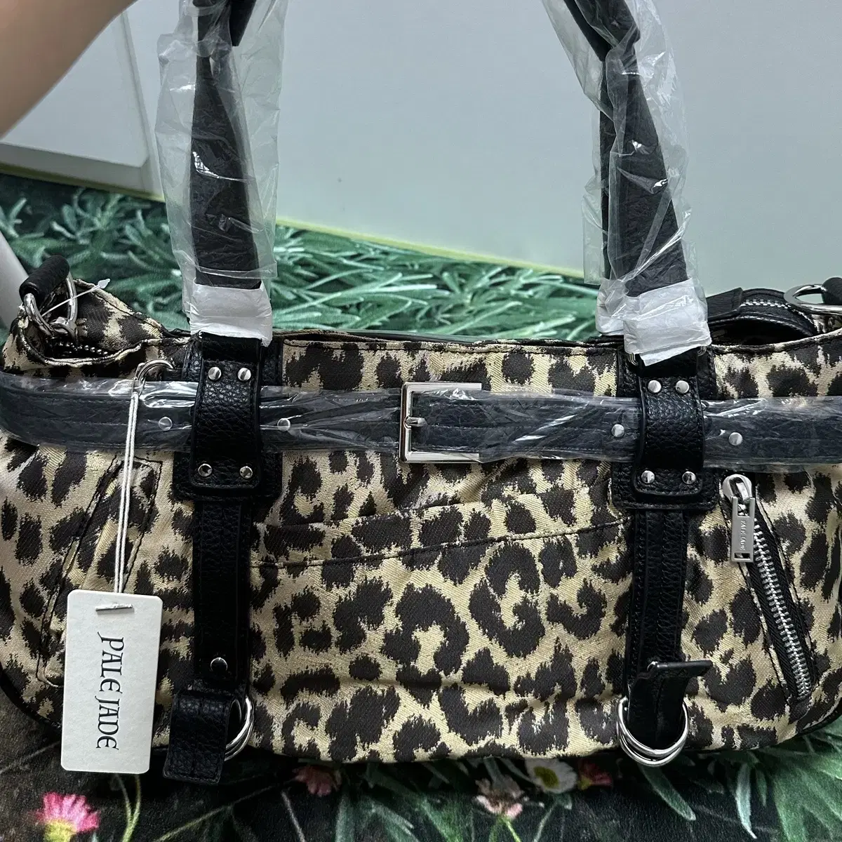 페일제이드 Belted Duffle Bag Leopard 벨티드 더플백