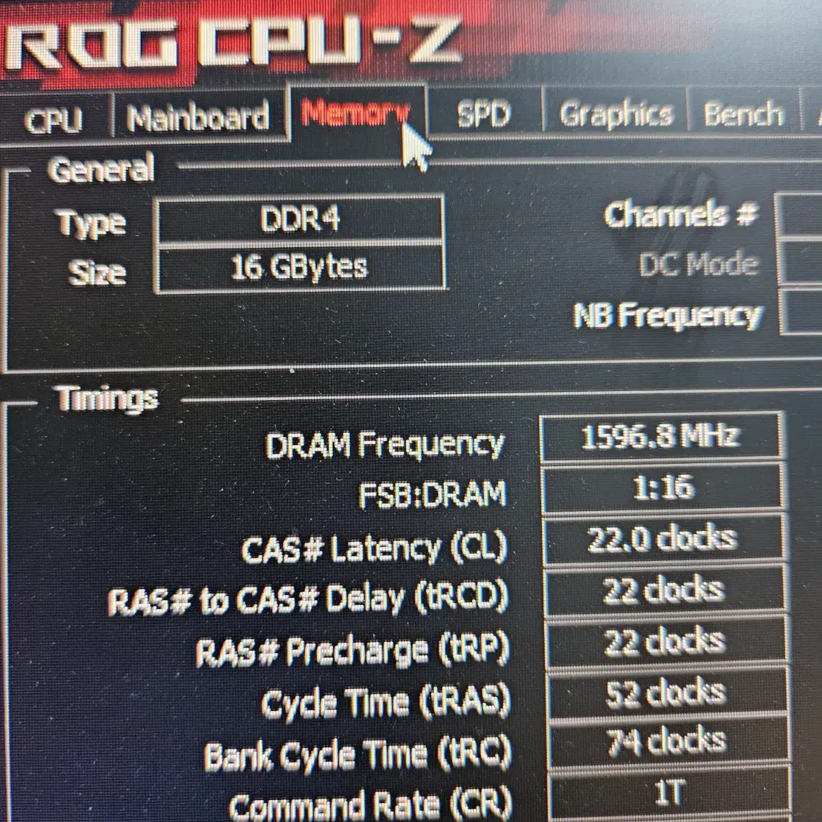 데스크탑 R5700G RX5600XT 본체 팝니다