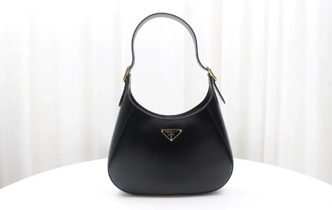 [Used Luxury Goods Daol] Prada Cleo Medium Leather Shoulder Bag Black 1BC179