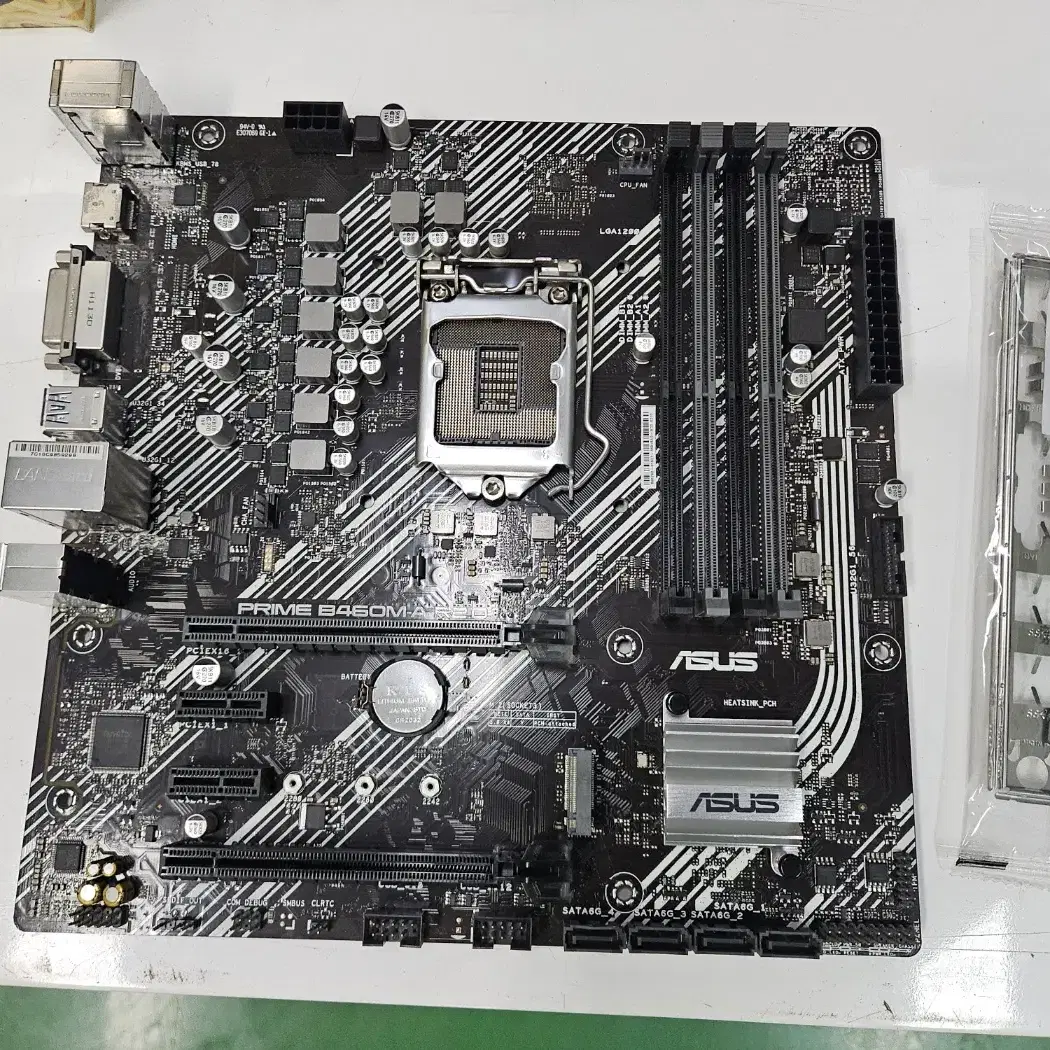 아수스 asus b460m-a 프라임 r2.0메인보드 팝니다.