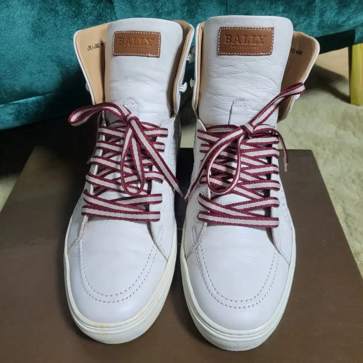 bally 삼선 레더 하이탑 7E사이즈.260~65mm