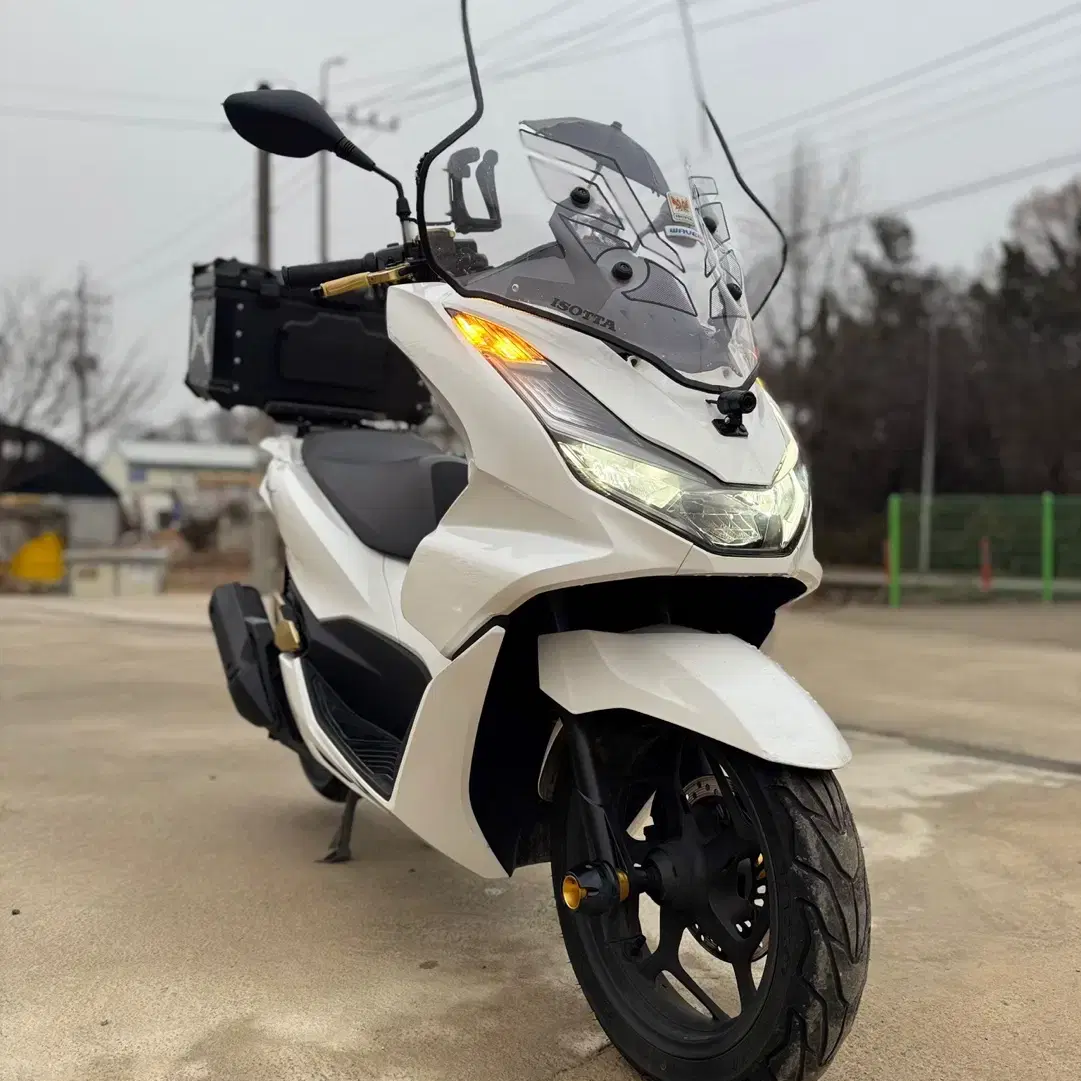 혼다 pcx125 22년형 3만Km 블박차량 판매