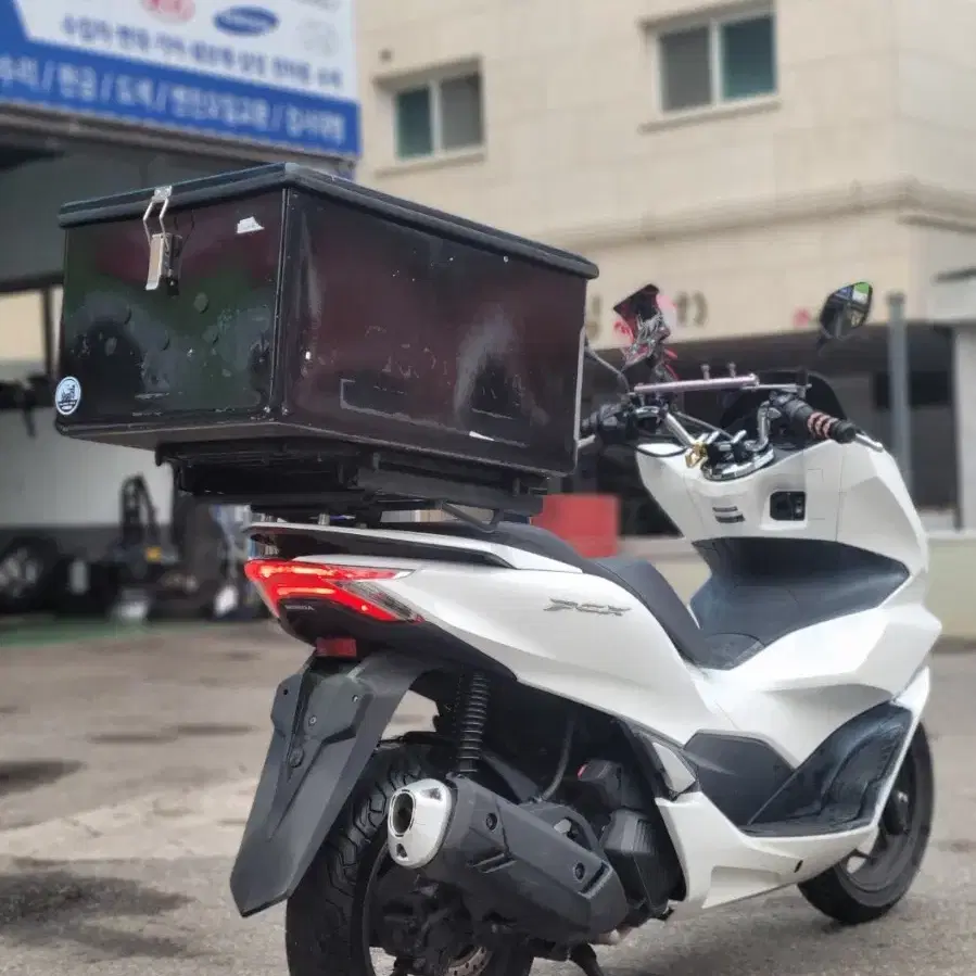 2021년 pcx125 키로수:51@@@ 흰색abs차량 판매합니다