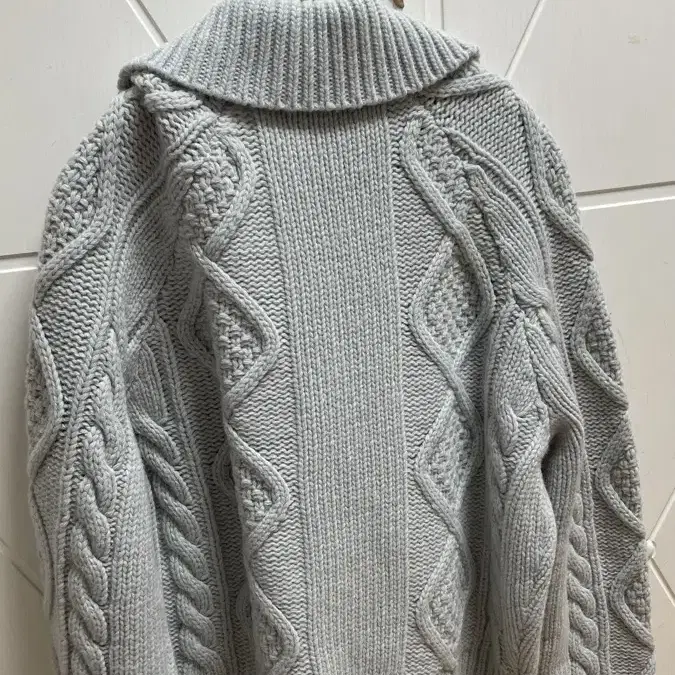 온드민 Fisherman knit cardigan 새 제품