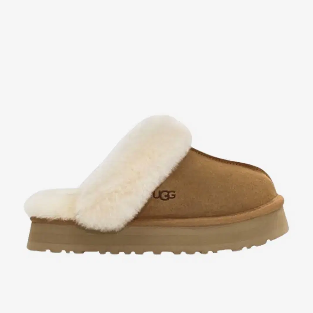 UGG 디스켓 슬리퍼 체스트넛 6W