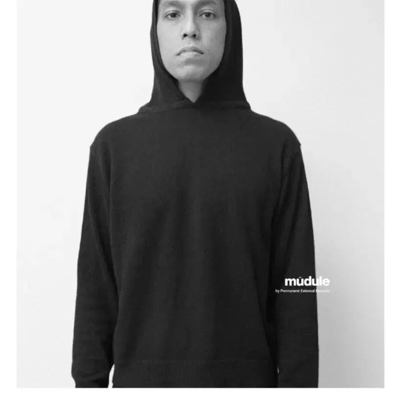 머듈 [004] Plain Knit Hoodie /Black