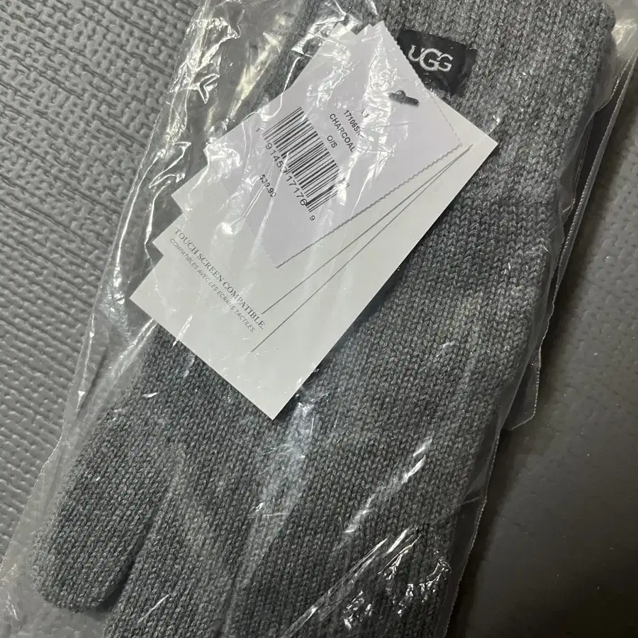 [새상품] 어그 장갑 UGG Knit Tech Gloves 차콜색상