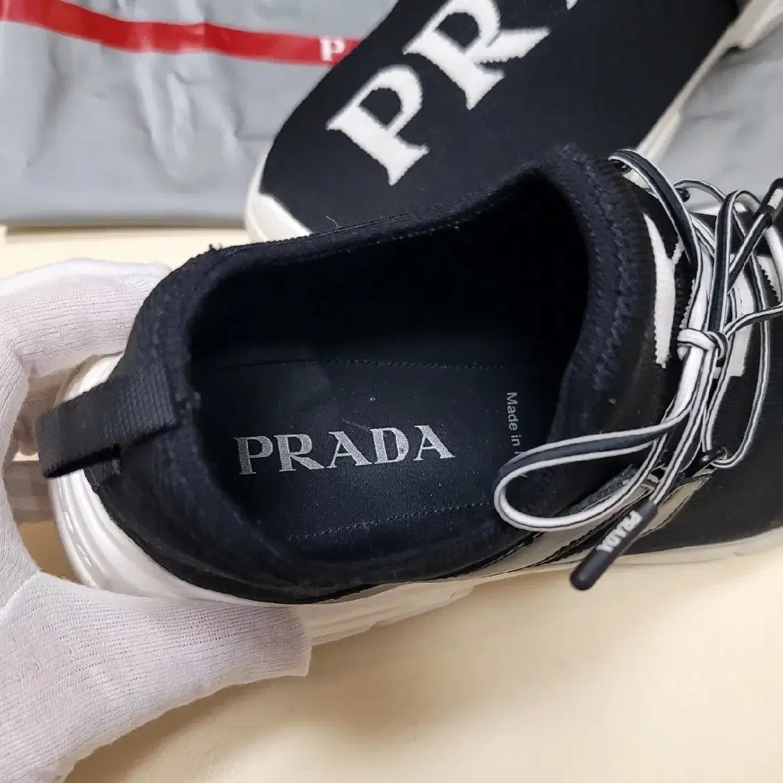 [정품] 프라다 PRADA 삭스 니트 러너 스니커즈4E3492