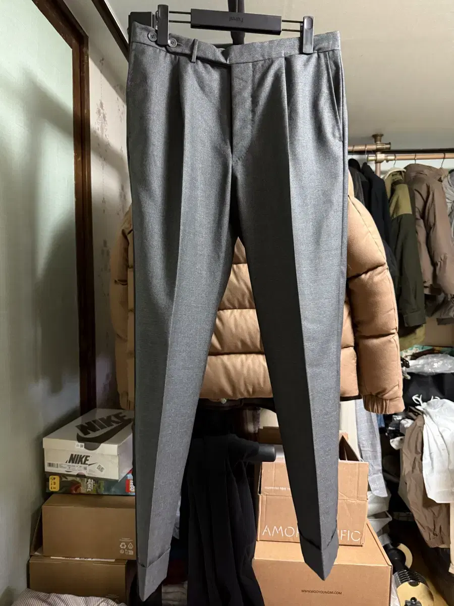 Rota / Mid-gray wool pants / 48