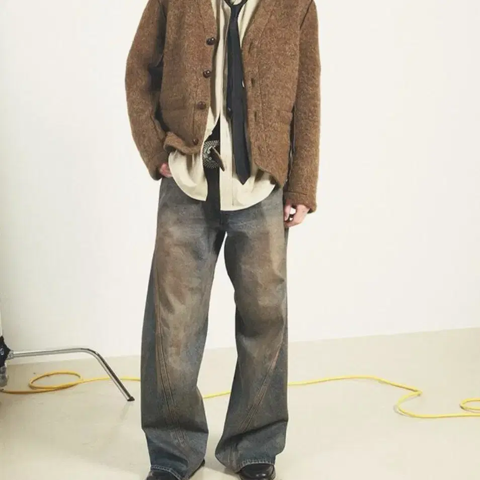 NVRFRGT 네버포겟 / 3D TWISTED WIDE LEG JEANS