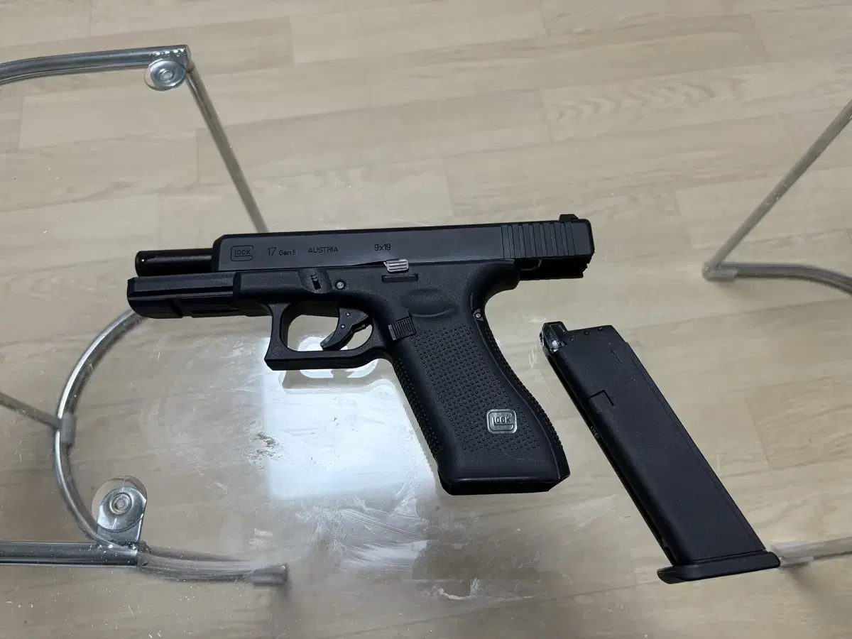 VFC 글록 17 Gen5 판매합니다