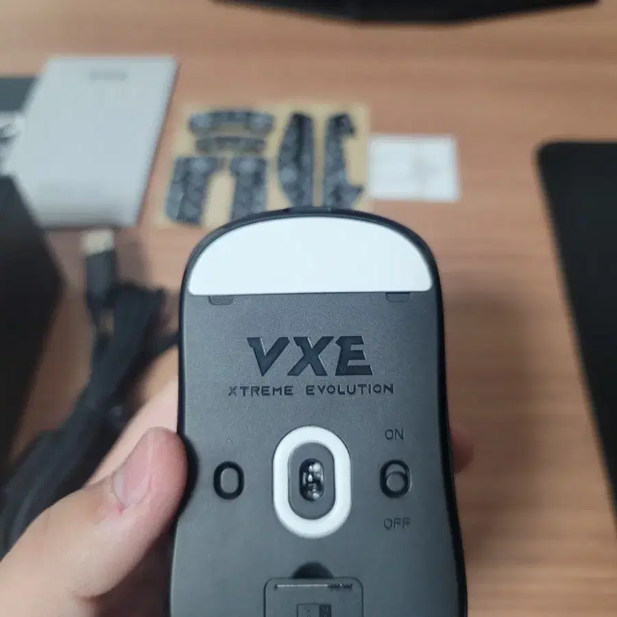 VXE R1 PRO MAX 블랙 저소음개조 마우스