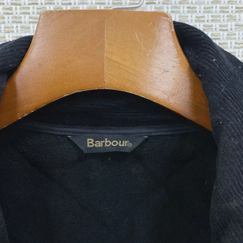 바버 BARBOUR 블린터 폴라 퀄팅 자켓 100 C00290