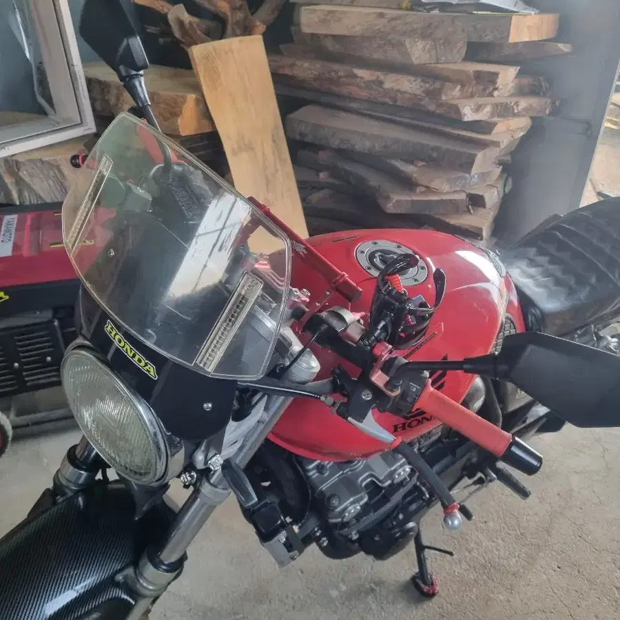 cb400