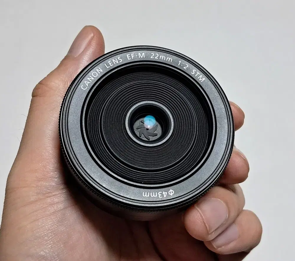 캐논 22mm F2 정품 블랙 단렌즈 S급