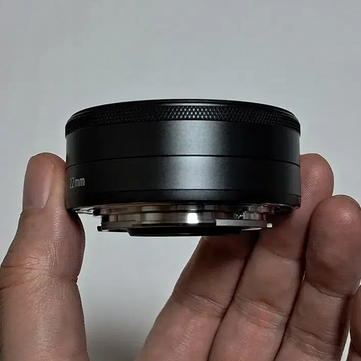 캐논 22mm F2 정품 블랙 단렌즈 S급 (M50 M100등)