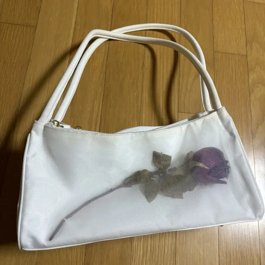 스컬프터 매쉬 숄더백 화이트 Mesh Keepsa ke Bag White