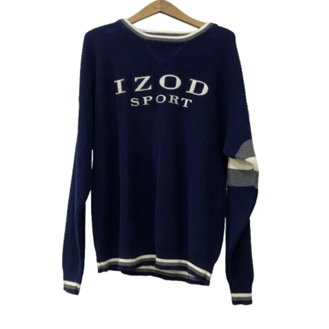 4906. IZOD 빅로고 니트