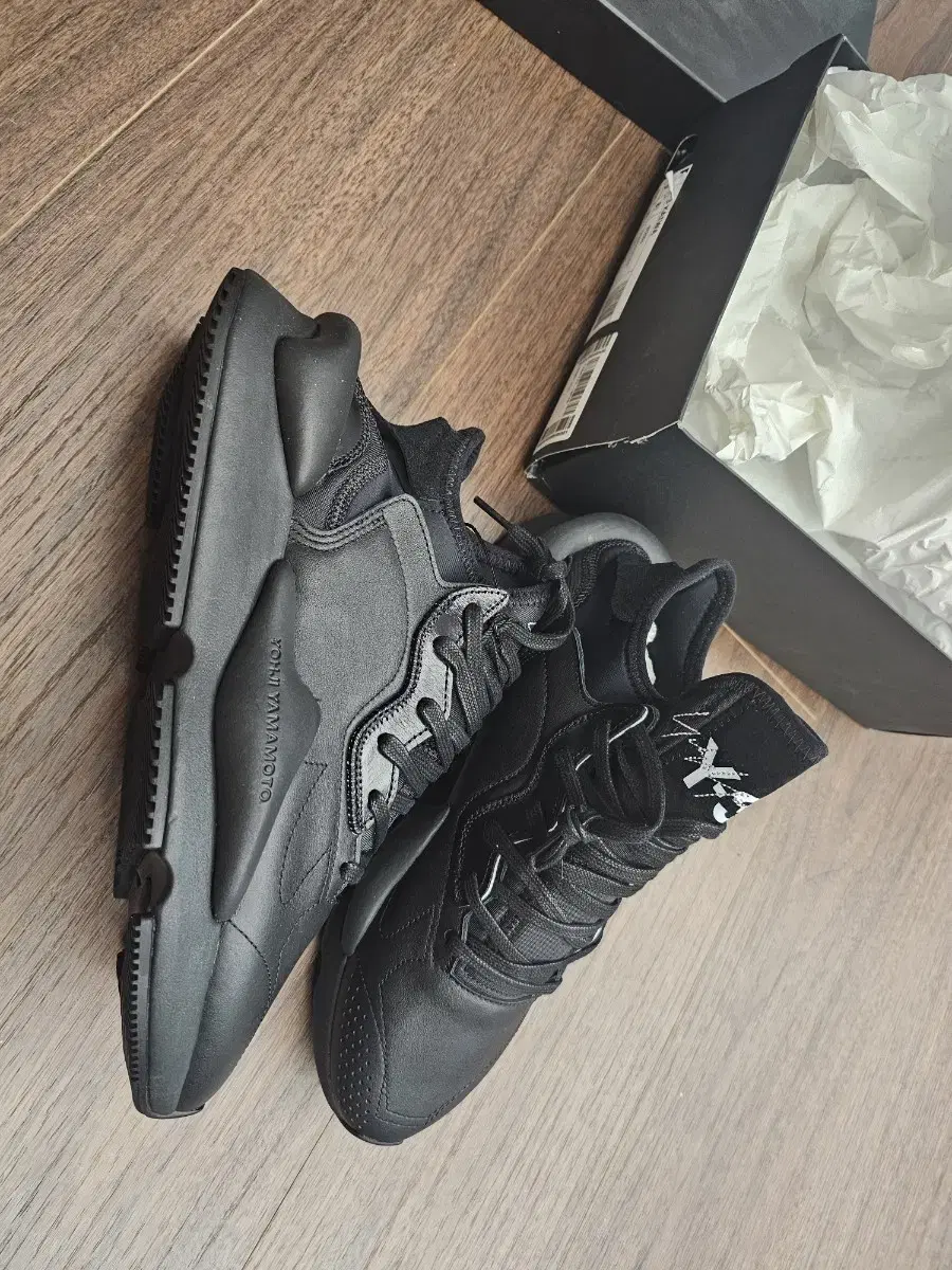 Y-3 카이와 블랙 270사이즈 팝니딘