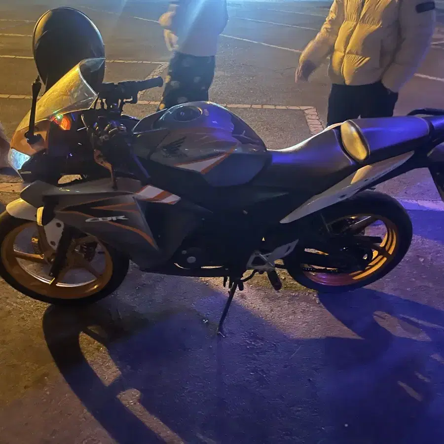 Cbr125은주