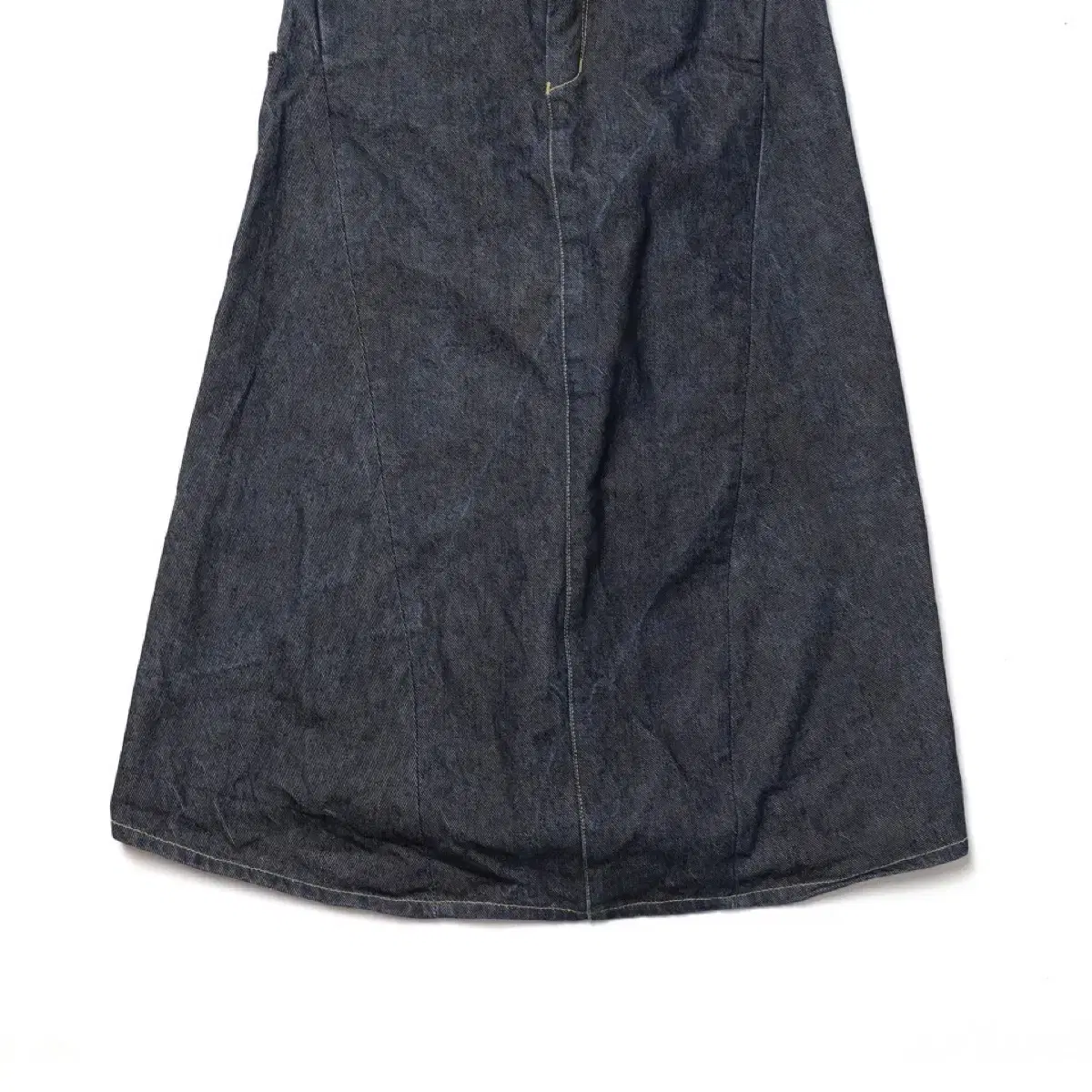 Levis Engineered Denim Skirt